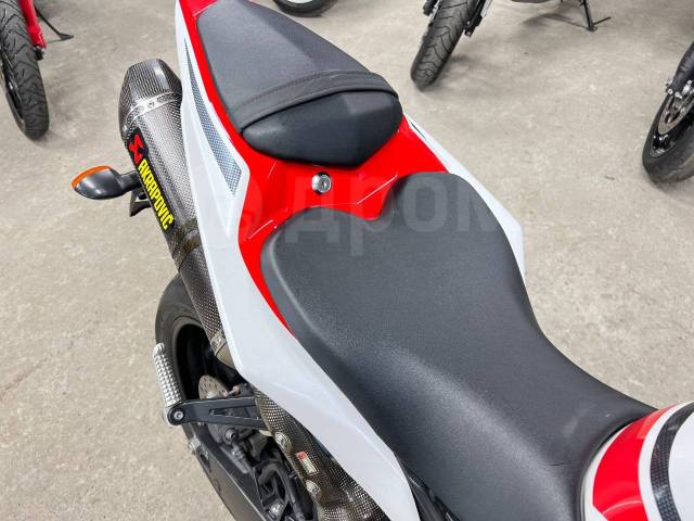 Yamaha YZF-R1. 1 000. ., , ,   