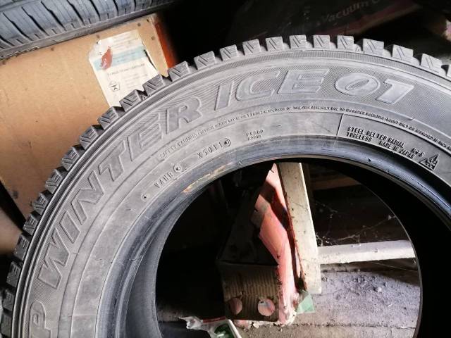 Dunlop, 215/65 R16, 16", 1 шт, 215 мм, 65 %, радиальный, зимние ...