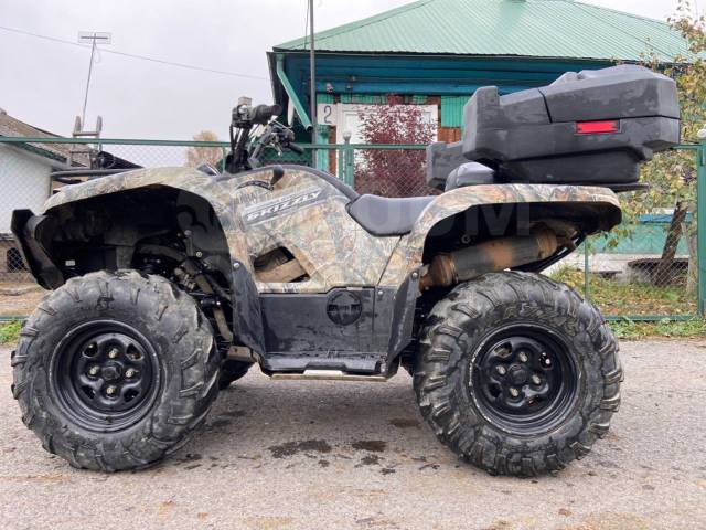 Yamaha Grizzly 700. ,  \,   