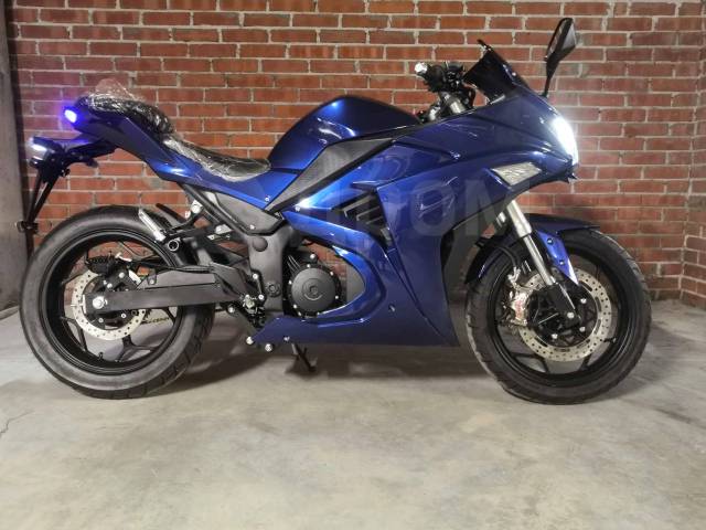 Yamaha YZF-R3. ,   