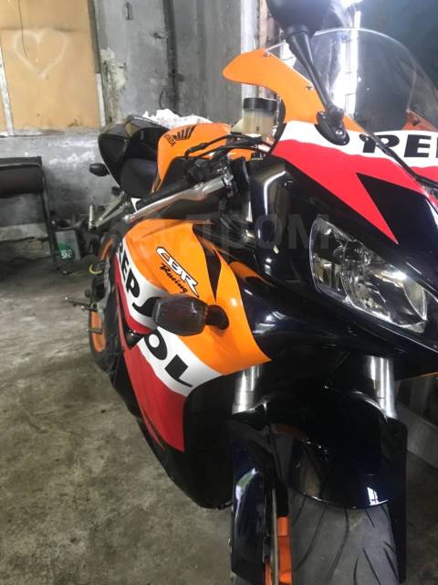 Honda CBR 1000RR Fireblade. 1 000. ., , ,   