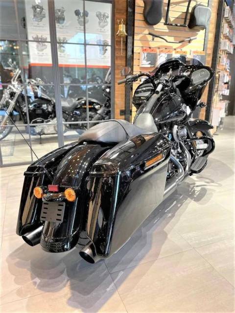 Harley-Davidson Road Glide Special FLTRXS. 1 868. ., , ,   