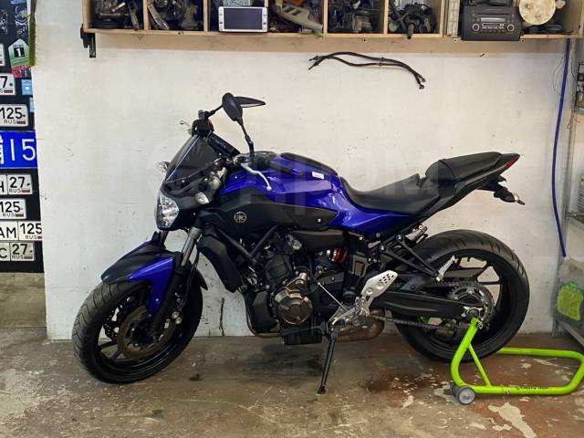 Yamaha MT. 700. ., , ,   