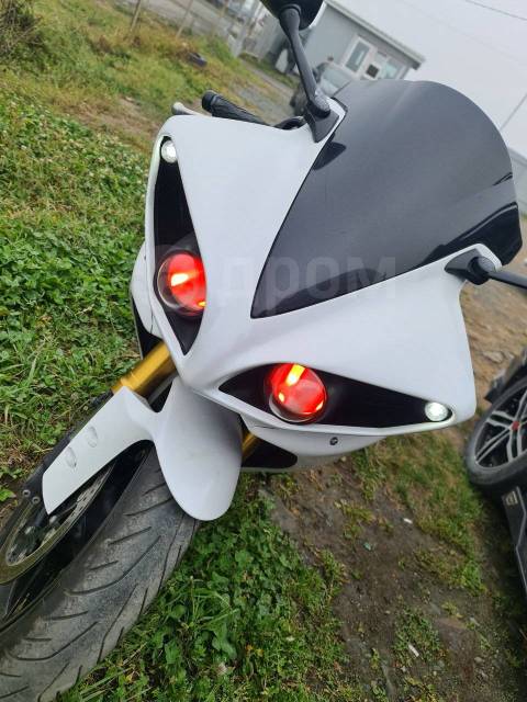 Yamaha R1. 1 000. ., , ,   