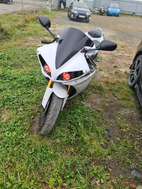 Yamaha R1. 1 000. ., , ,   