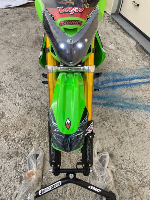 Kawasaki. 125. ., , ,   