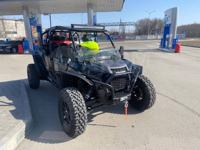 Polaris RZR XP 4 Turbo Fox. ,  \,   