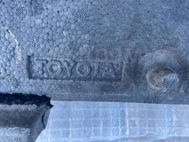    Toyota Corolla 5261102290  
