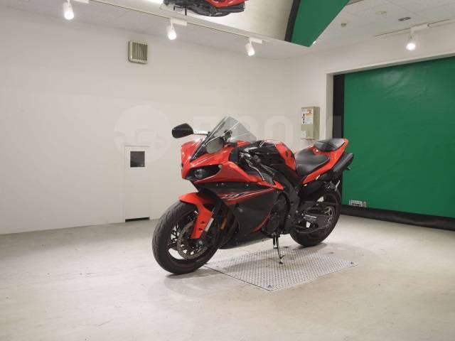 Yamaha YZF-R1. 1 000. ., , ,   