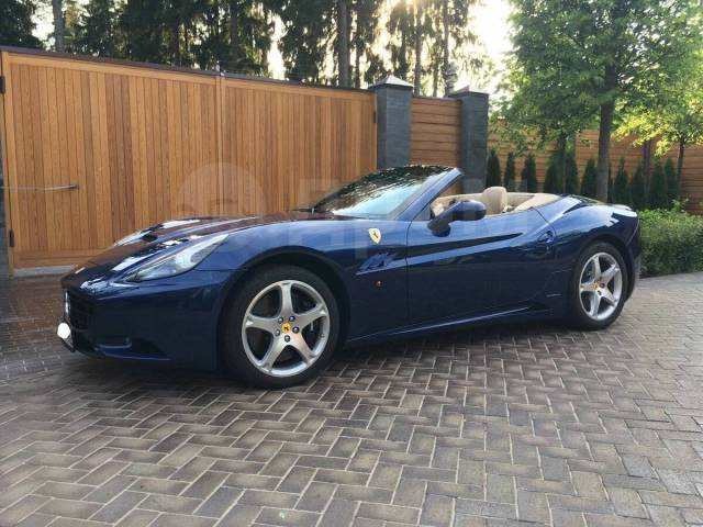 тёмно-синие ferrari california