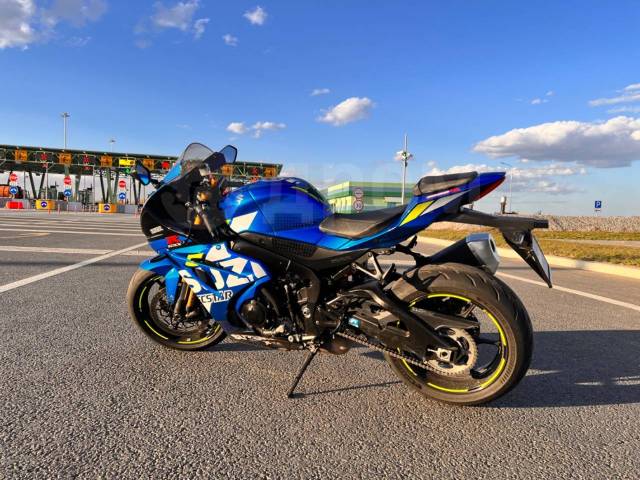 Suzuki GSX-R 1000R. 999. ., , ,   