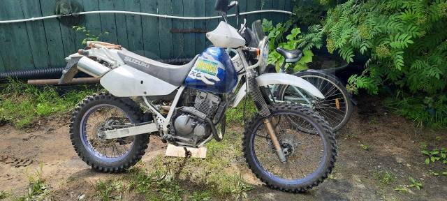 Suzuki Djebel 250. 250. ., , ,   