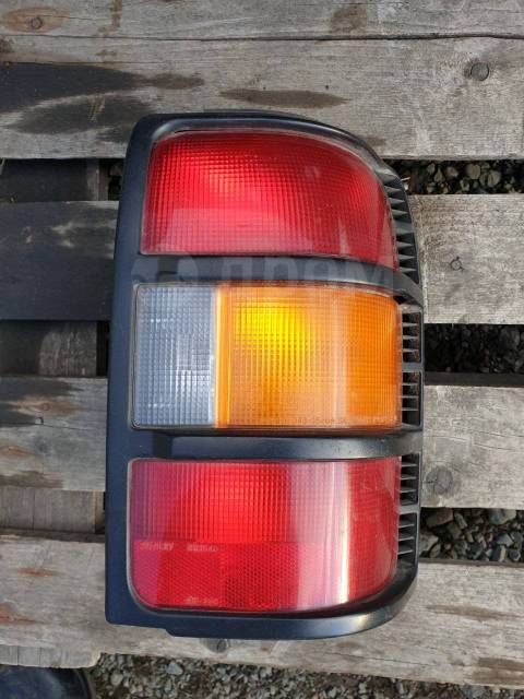 -  Mitsubishi Pajero V46