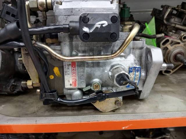 датчик тахометра тнвд nissan terrano r50 qd32eti. датчик тахометра тнвд. тнвд портер 1 датчик тахометра. датчик тахометра на тнвд 4d56. датчик оборотов тнвд двс 3ct.