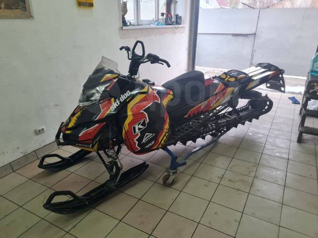 BRP Ski-Doo Summit X T3. ,  ,   