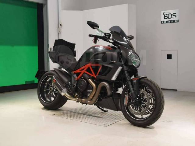 Ducati Diavel. 1 200. ., , ,  .     