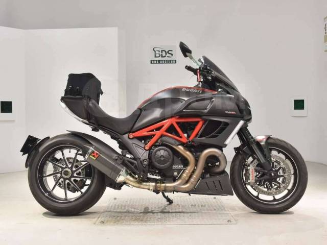 Ducati Diavel. 1 200. ., , ,  .     