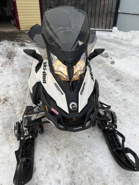 BRP Ski-Doo Expedition Sport. ,  ,   