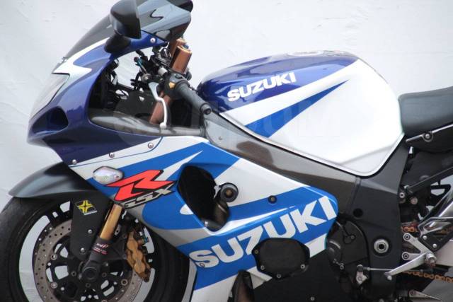 Suzuki GSX-R 1000. 1 000. ., , ,   