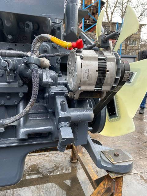  Komatsu SAA6D125E-3   PC400-7  .  SAA6D125E-3  