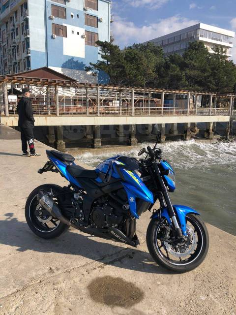 Suzuki GSX S750. 750. ., , ,   