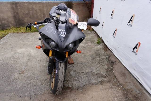 Yamaha YZF-R1. 1 000. .,  