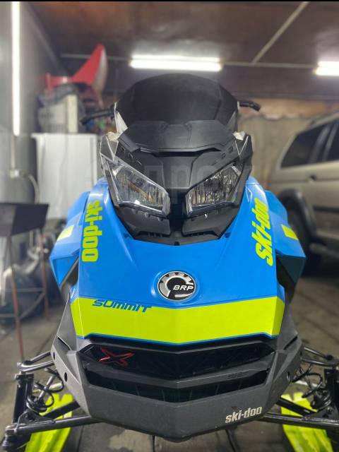 BRP Ski-Doo Summit X. ,  ,   