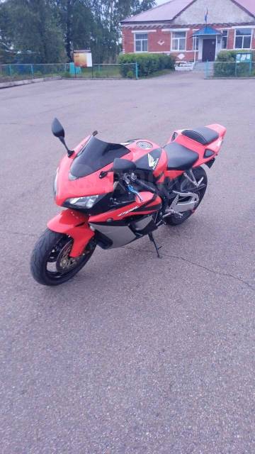 Honda CBR 1000RR-R. 1 000. ., , ,   