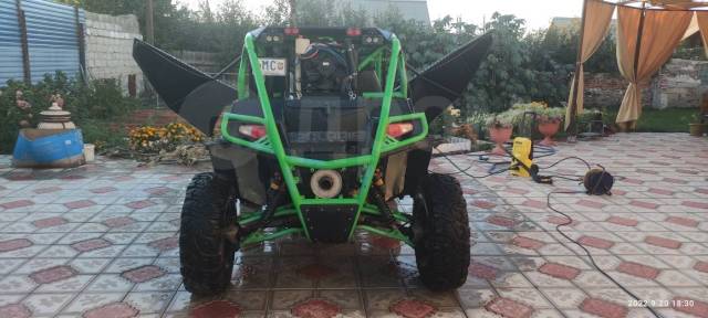 Polaris RZR XP 1000. ,  \,   