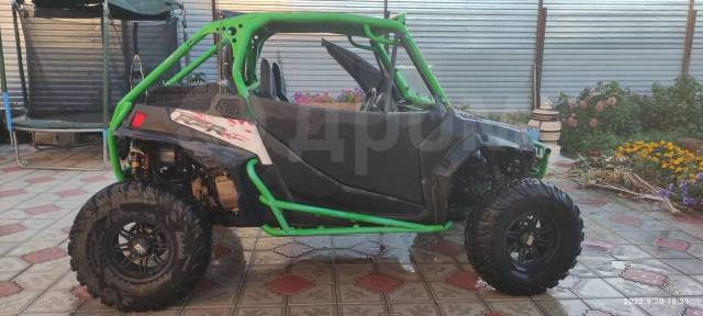 Polaris RZR XP 1000. ,  \,   