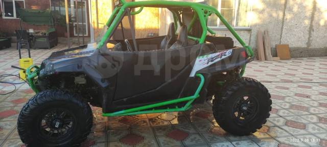 Polaris RZR XP 1000. ,  \,   