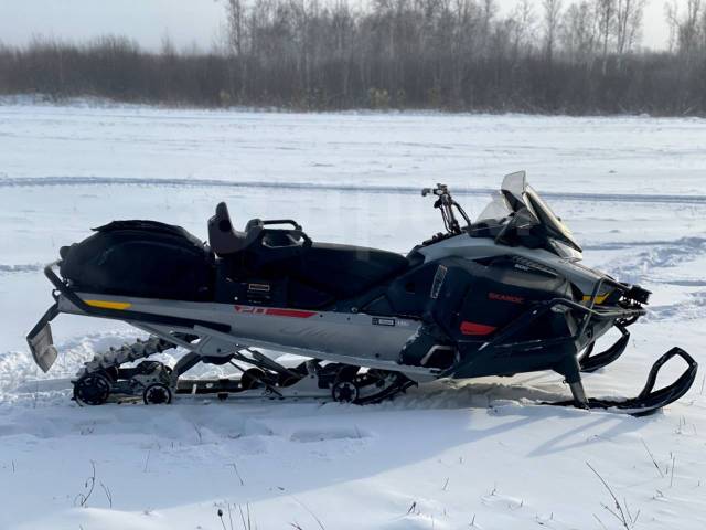 BRP Ski-Doo Skandic Sport. ,  ,   