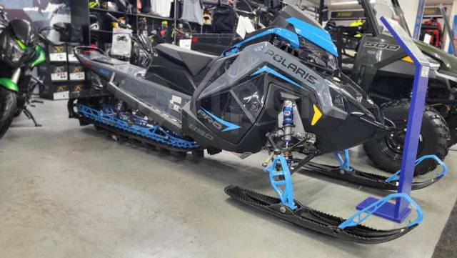 Polaris PRO-RMK 850 165, 2022, 2х тактный, без пробега, исправен, есть псм,  в наличии. Цена: 2 100 000₽ в Новосибирске
