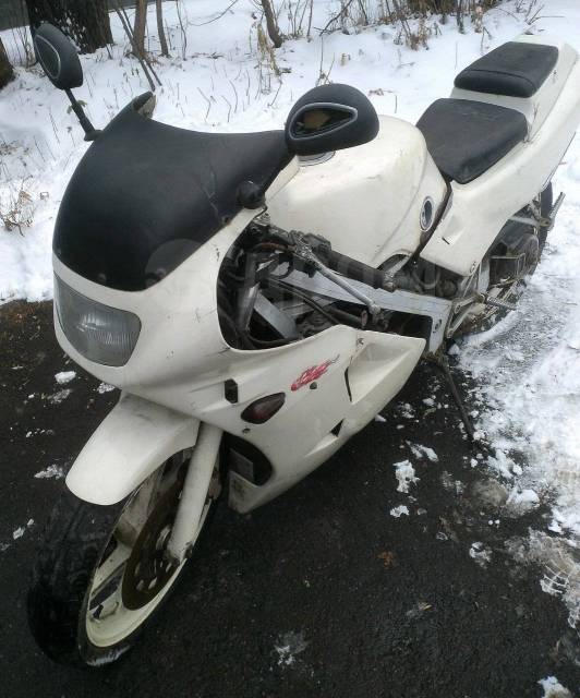 Honda VFR 400 