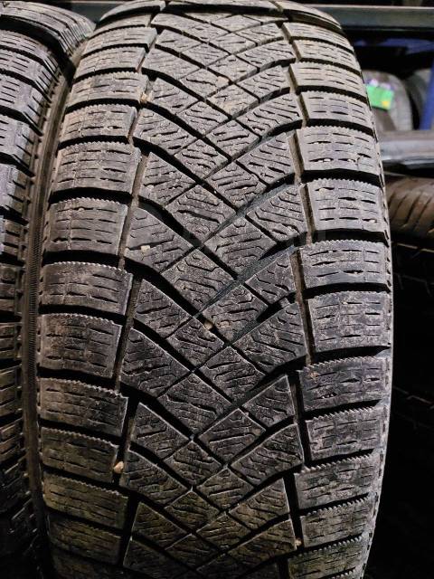 (2) Pirelli Ice Zero, 225/65 R17, 17", 1 шт, в наличии, 225 мм, 65 % ...