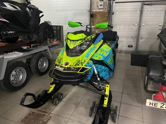 BRP Ski-Doo Summit SP. ,  ,   