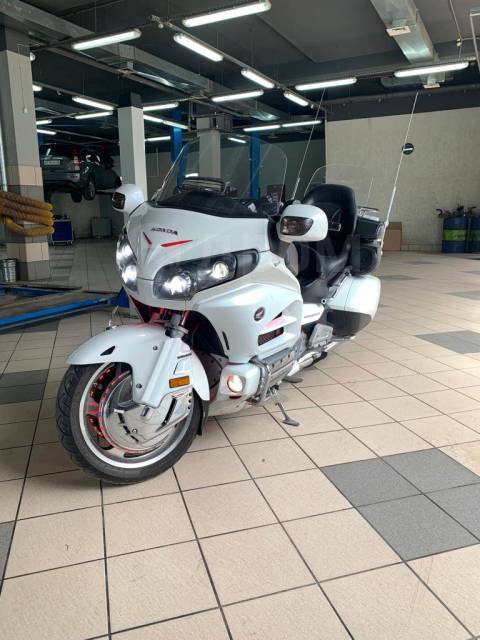 Honda GL 1800 Gold Wing. 1 800. ., , ,   