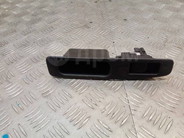 Купить Кнопка стеклоподъемника Nissan Qashqai 2006 82951JD000 J10 K9K ...