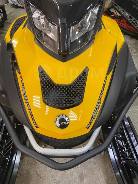 BRP Ski-Doo Skandic SWT.  ,   