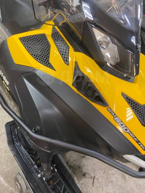 BRP Ski-Doo Skandic SWT.  ,   