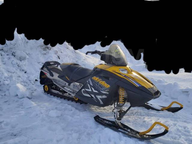 BRP Ski-Doo Summit. ,  ,   