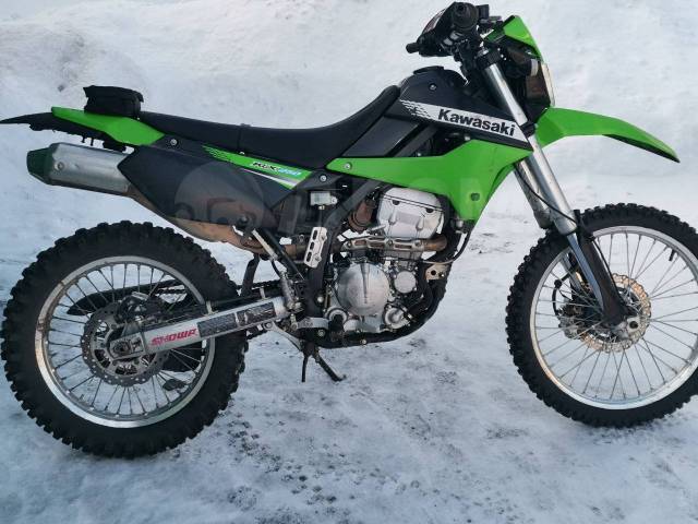 Мотоцикл Kawasaki KLX 250S 2011 обзор