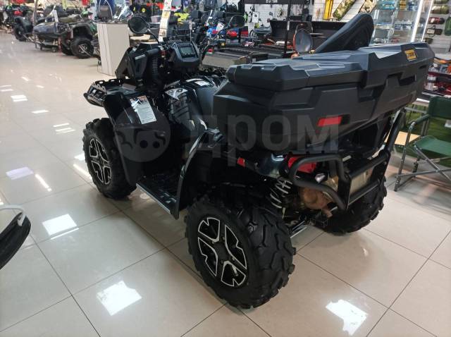 Polaris Sportsman XP 1000. ,  \,   