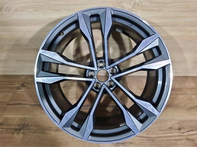 Audi Q8 литой диск r22, 22", 1 шт, 5x112, 17,00 кг. 66,5 мм. 1 шт, б/у ...
