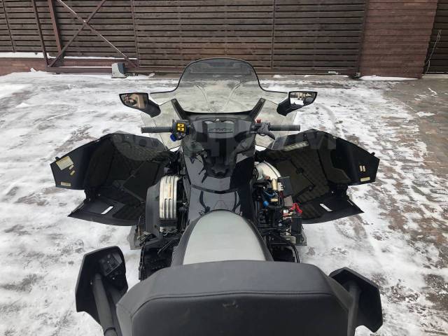 BRP Ski-Doo Grand Touring SE. ,  ,   