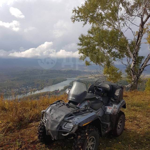 BRP Can-Am Outlander Max 800 XT. ,   