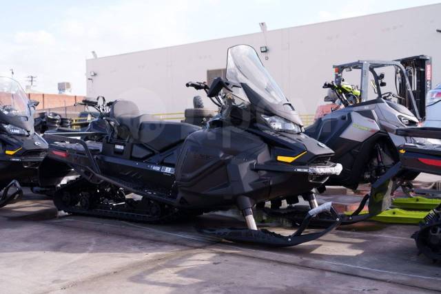 BRP Ski-Doo Skandic. ,  ,   