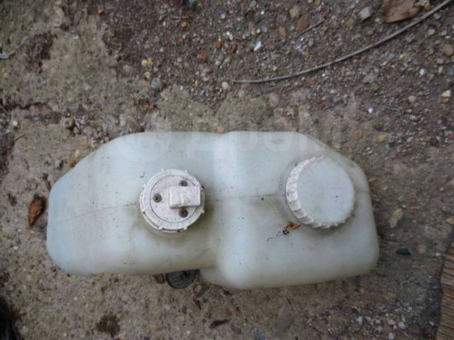 Купить Бачок омывателя Ваз 2113 - 2115 б/у в Краснодаре по цене: 400 ...