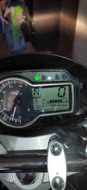 Suzuki GSR 750. 750. ., , ,   