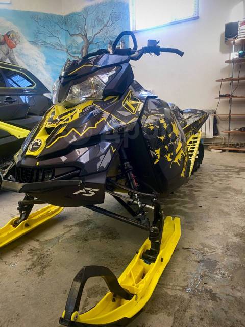 BRP Ski-Doo Summit X T3. ,  ,   